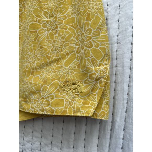 North Face Class V Skort Active Golden Flowers Small Floral Woman’s Yellow - Picture 3 of 9